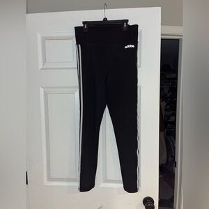 Medium Adidas leggings